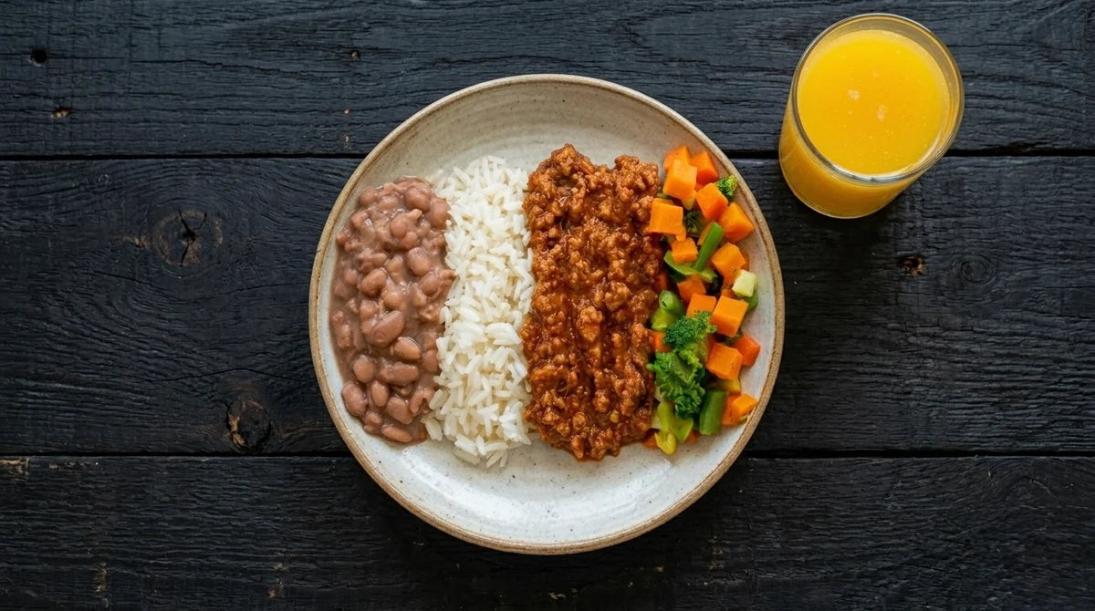 400g - Patinho Moído, Arroz Branco, Feijão Carioca e Mix Selecionado de Legumes